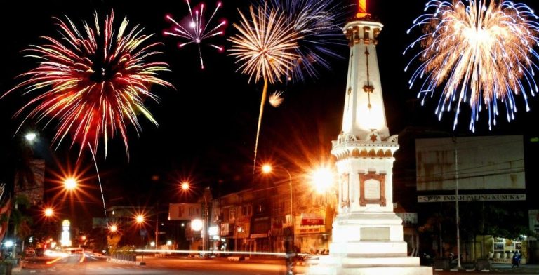 Rekomendasi Titik Populer Menonton Kembang Api di Jogja, Dari Pusat Kota Hingga Ketinggian untuk Menutup Tahun 2025