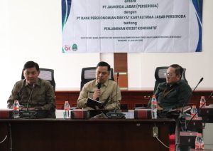 Jamkrida Jabar Gandeng BPR Karya Utama Buka Akses Kredit Aman bagi Pekerja Migran