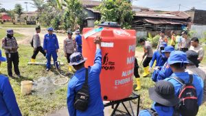 Polri Melalui Tim SAR Korpolairud Bangun Sumur Bor untuk Penuhi Kebutuhan Air Bersih Warga Batang Anai